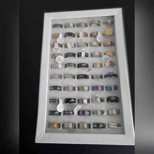 Lot of 30 men's rings